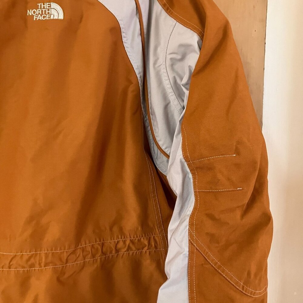 The North Face Womens Heavy Nylon No Hood Zip Parka Jacket Large Orange AN NWT - Picture 11 of 12